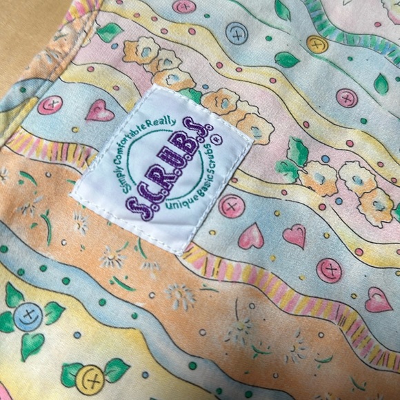 S.C.R.U.B.S. Pink Flower Patterned Scrub Top - Picture 4 of 5